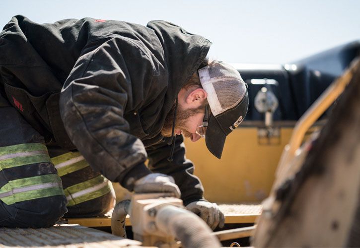 Carter Technician Evaluating Repair