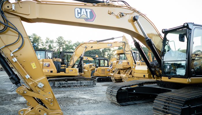 Cat excavators and heavy machinery