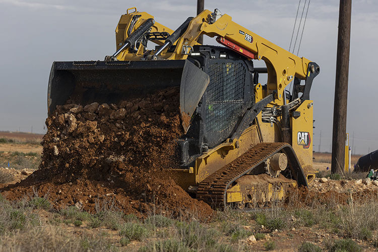 Cat 285 Compact Track Loader Moving Dirt