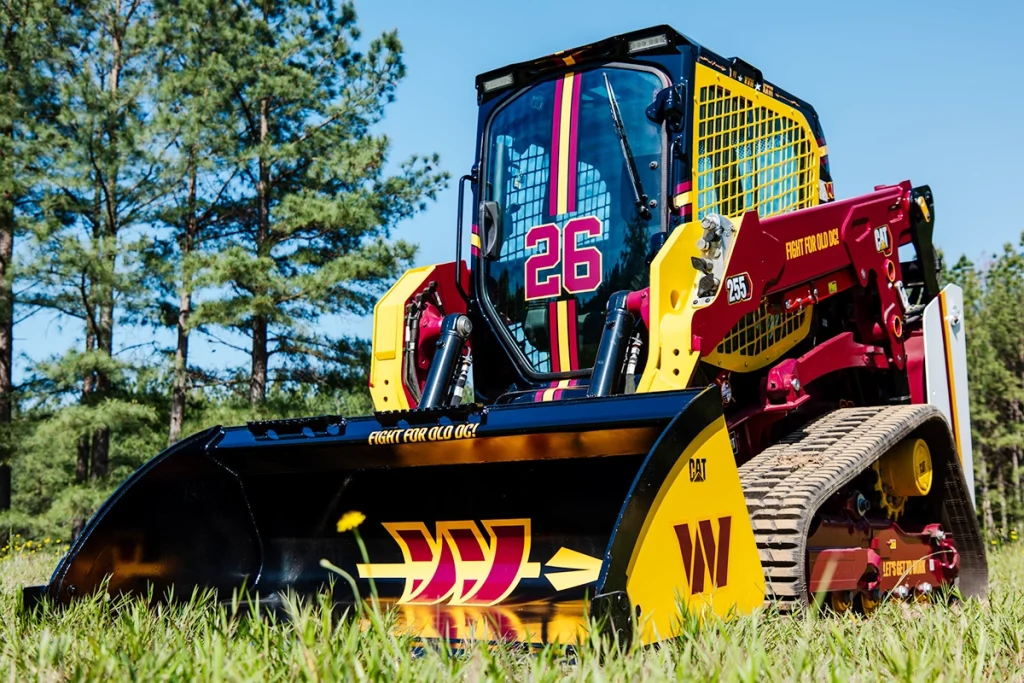 The custom Washington Commanders Cat 255. Fight for old DC!